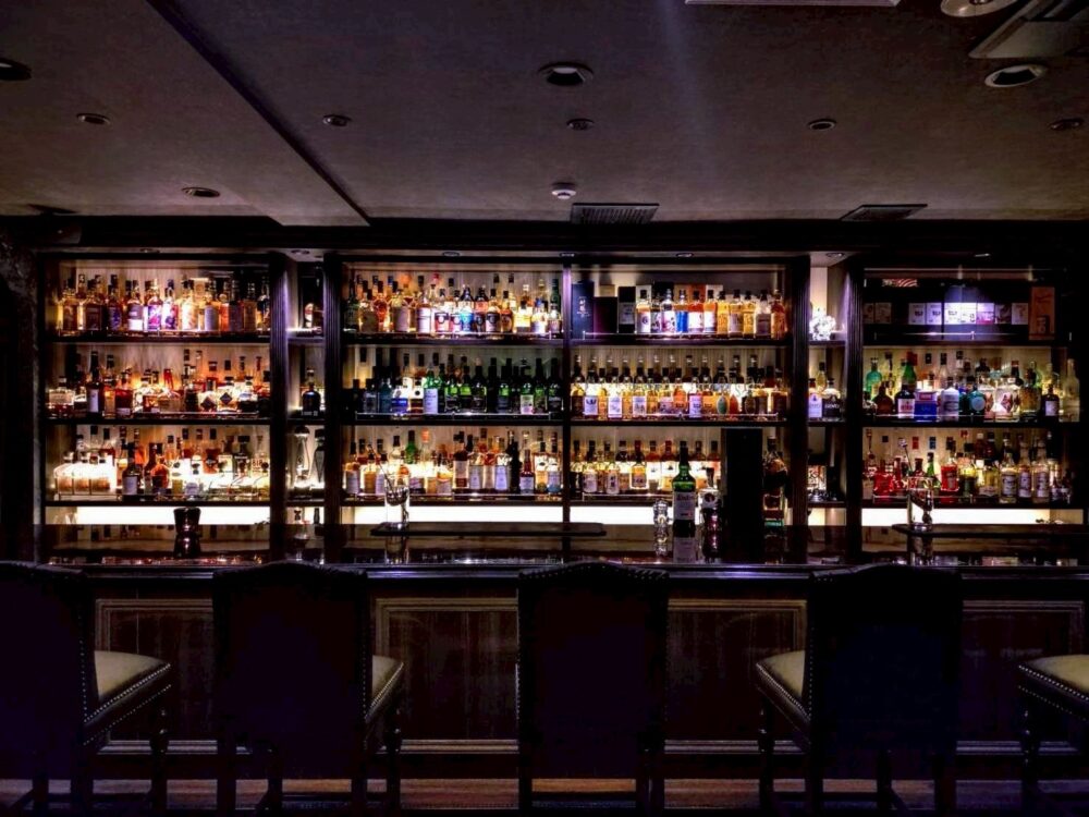 Bar OldMark Number3 お店の紹介