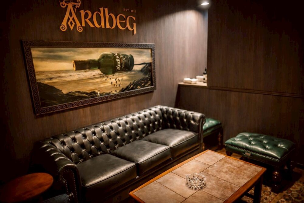 Bar OldMark Number3 お店の雰囲気